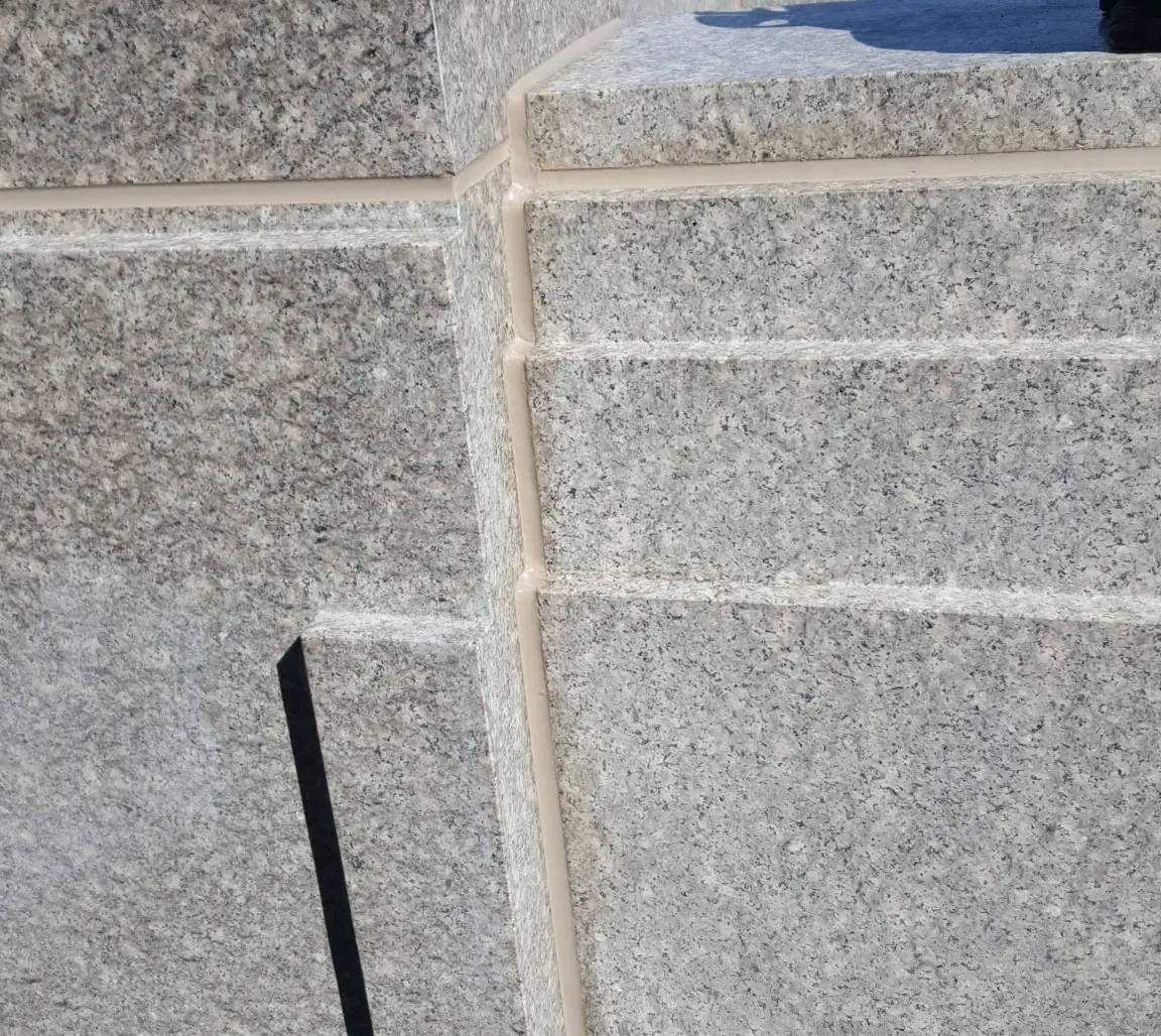 look at a finished product with the gaps between the stone sealed