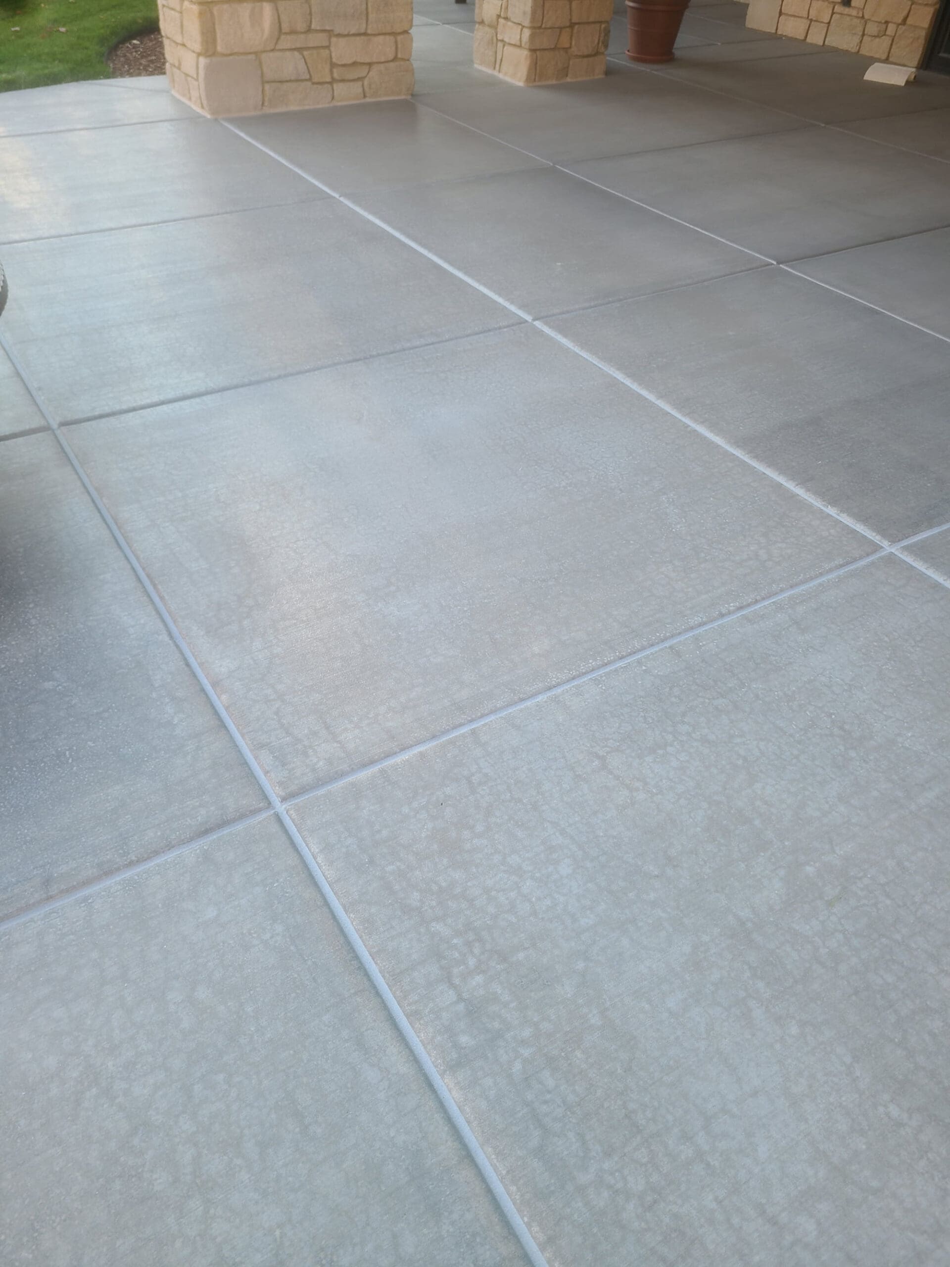 Residential Driveway & Window Caulking Services | Utah